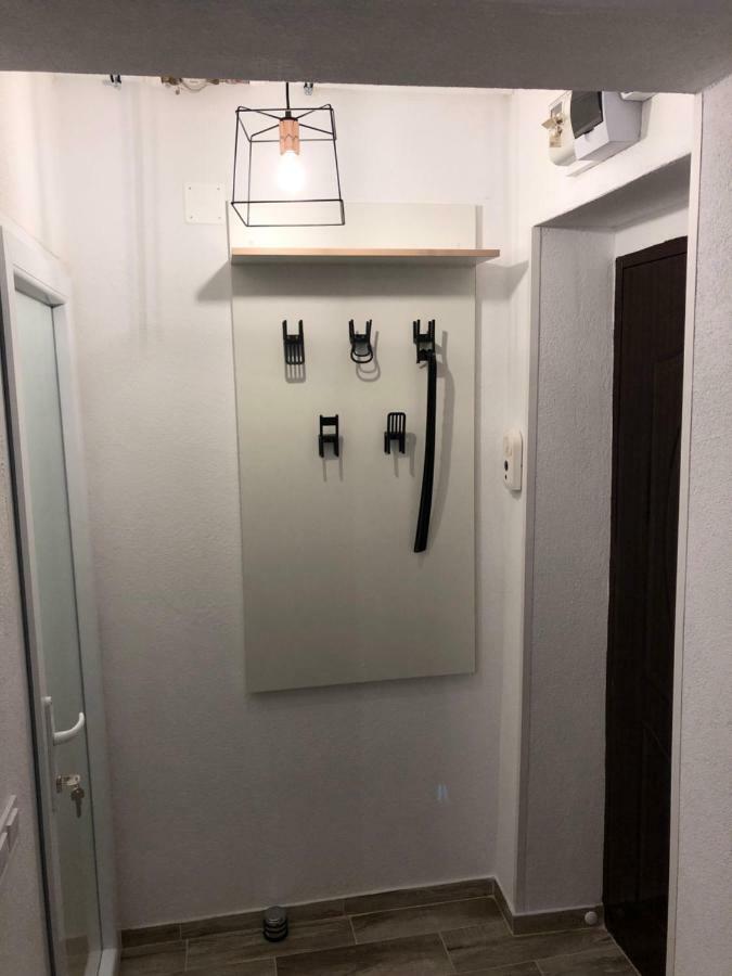 Cozy Place 47-Self Check In & Out-Hbo Max Piteşti Esterno foto