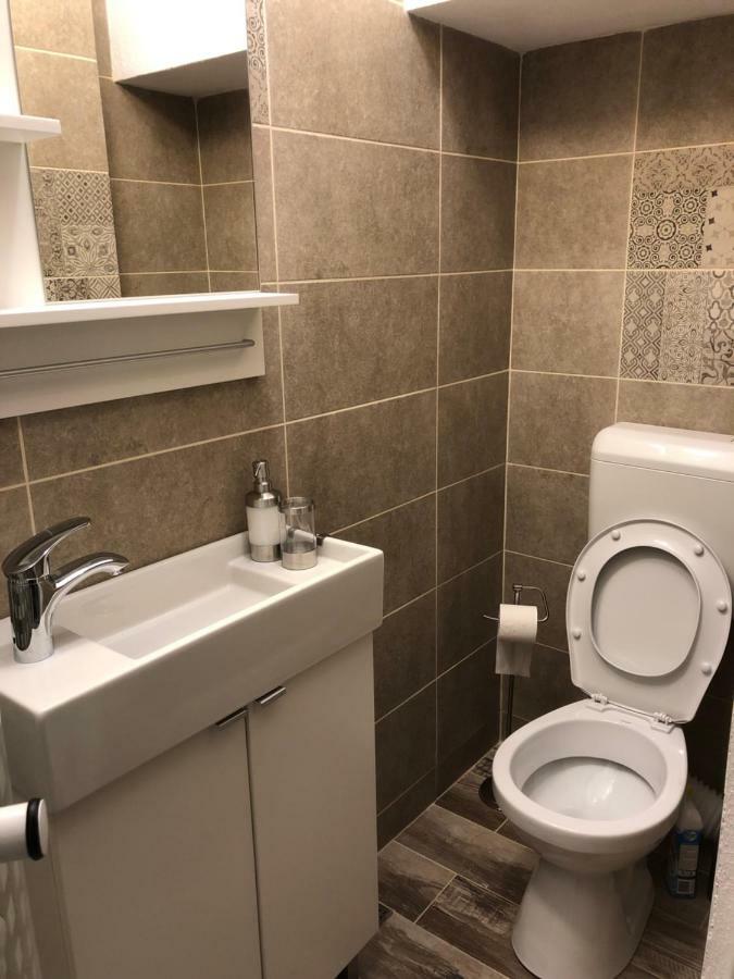 Cozy Place 47-Self Check In & Out-Hbo Max Piteşti Esterno foto